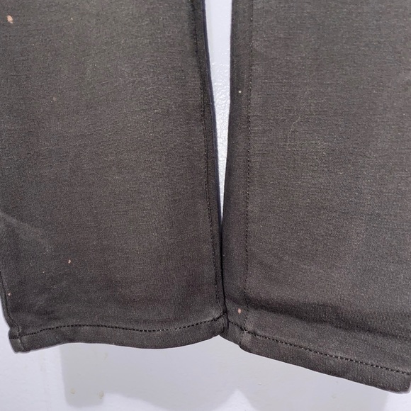 Used - Picture 3 of 8